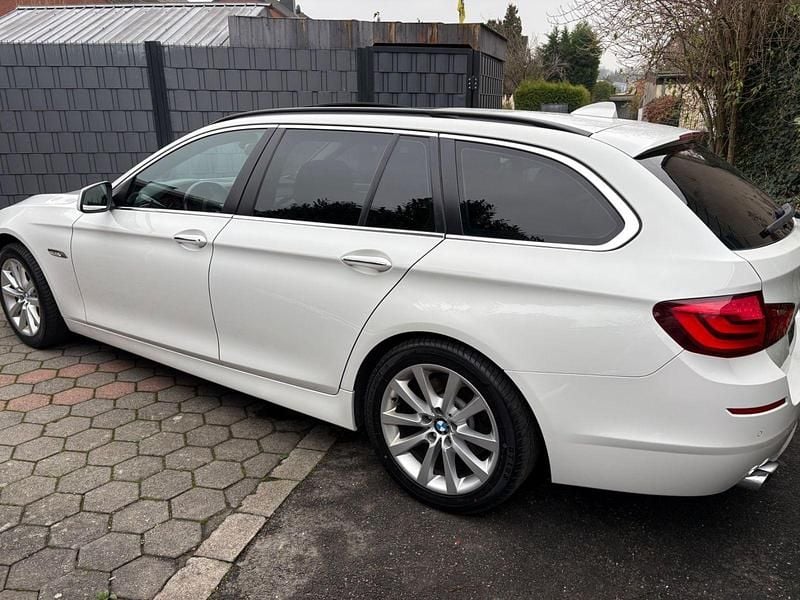 Second-hand BMW 528 245 CP (180 kW) 2012 Alb Break