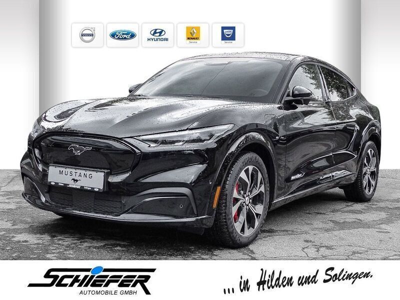 Schwarz Gebraucht 2023 Ford Mustang Mach-E Premium SUV | 52.980 € - Bild 1/4
