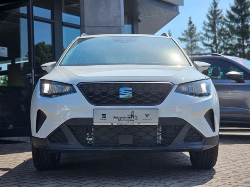 Second-hand Seat Arona Reference 95 CP (69 kW) 2024 Alb SUV