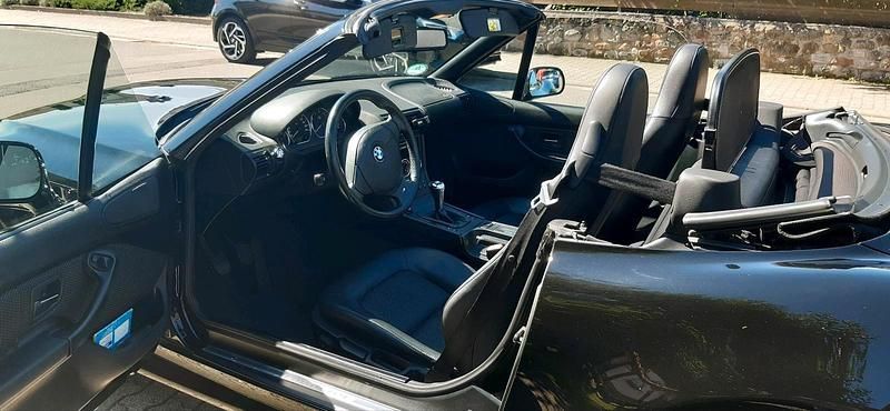 Gebraucht BMW Z3 118 PS (86 kW) 2001 Schwarz Cabrio