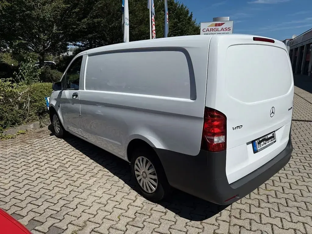 Gebraucht Mercedes Vito 136 PS (100 kW) 2024 Weiß Van
