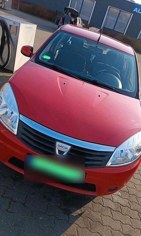 Gebraucht Dacia Sandero 75 PS (55 kW) 2009 Rot Kleinwagen
