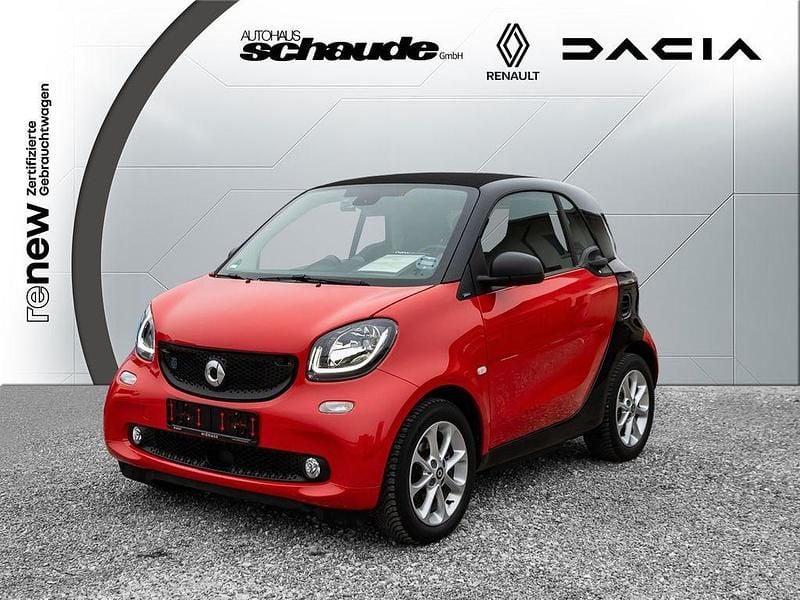 Rot Gebraucht 2018 Smart ForTwo Electric Drive Passion Coupé | 7.500 € (Guter Preis) - Bild 1/4