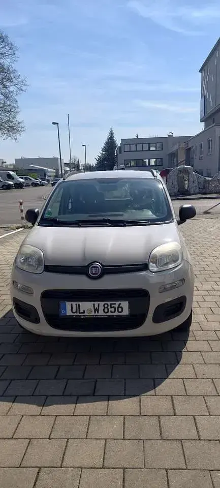 Gebraucht Fiat Panda Easy 69 PS (50 kW) 2014 Weiß Kleinwagen