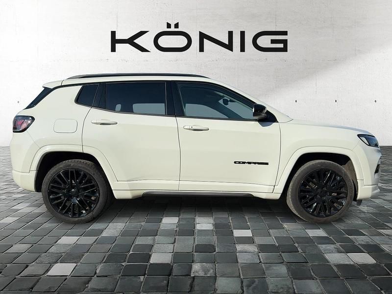 Gebraucht Jeep Compass Altitude 131 PS (96 kW) 2023 Weiß SUV