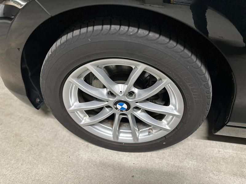 Second-hand BMW 116 109 CP (80 kW) 2016 Negru Hatchback