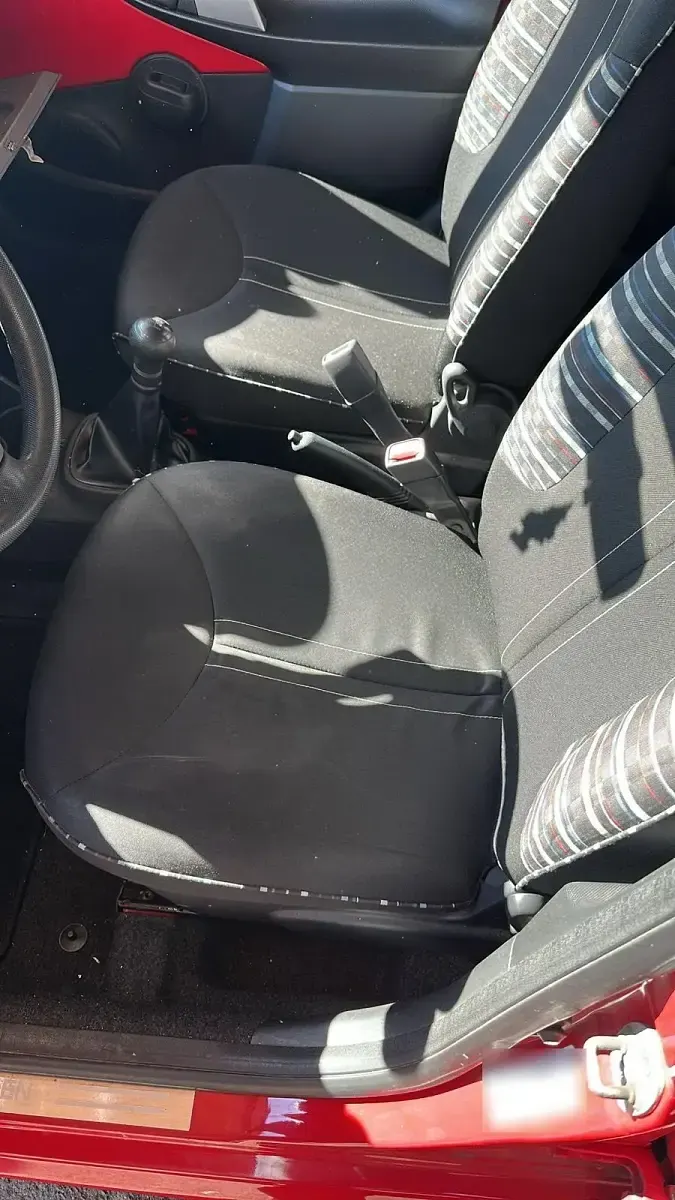 Gebraucht Citroën C1 68 PS (50 kW) 2012 Rot Kleinwagen