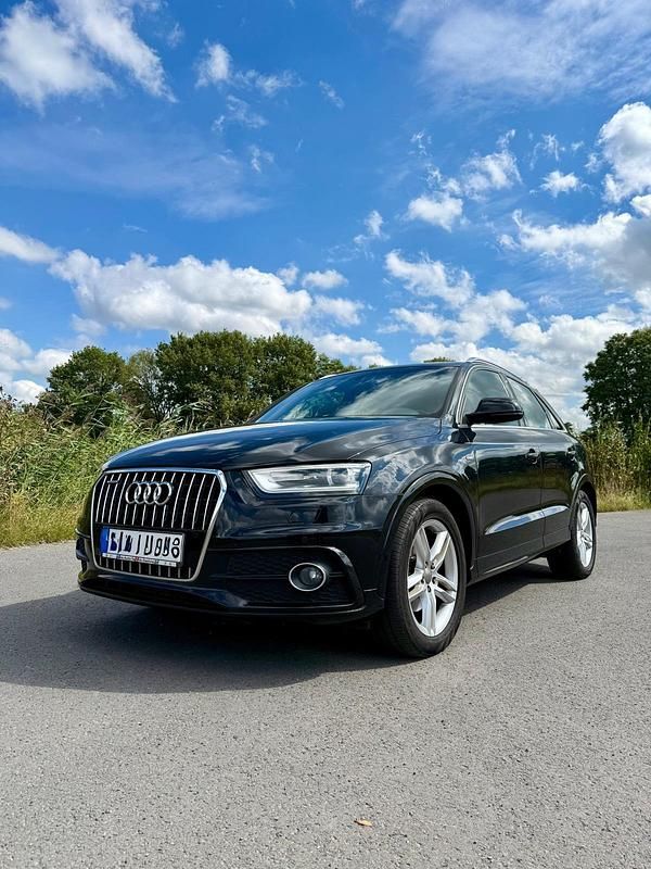 Schwarz Gebraucht 2013 Audi Q3 SUV | 15.300 € (Fairer Preis) - Bild 1/4