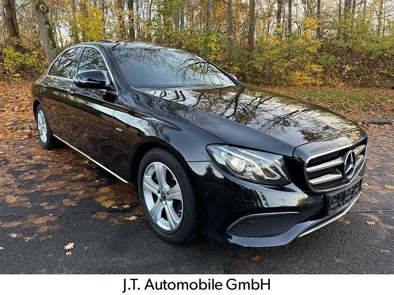 Gebraucht Mercedes E200 184 PS (135 kW) 2019 Schwarz Limousine
