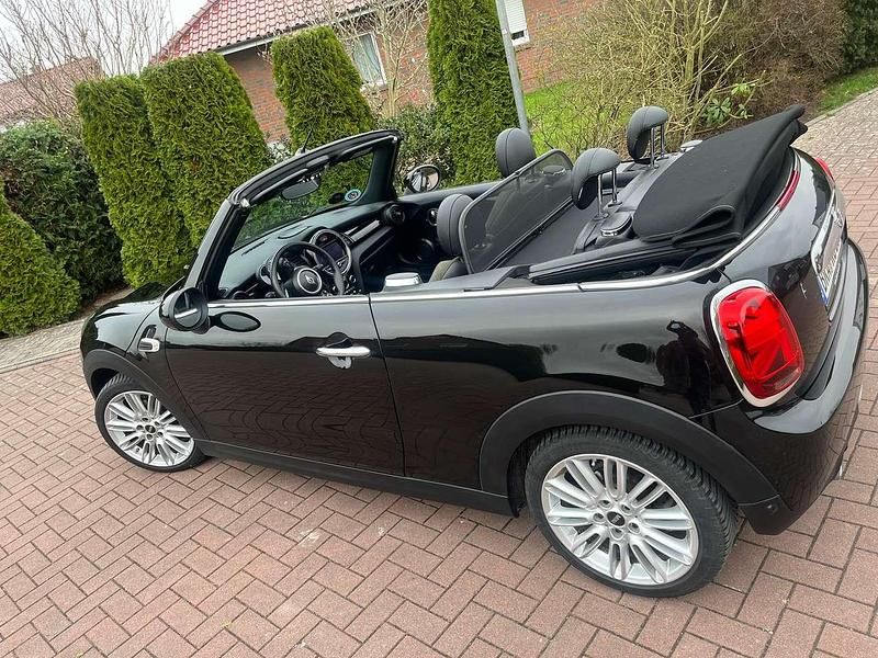 Gebraucht Mini Cooper Cabriolet 136 PS (100 kW) 2019 Schwarz Cabrio
