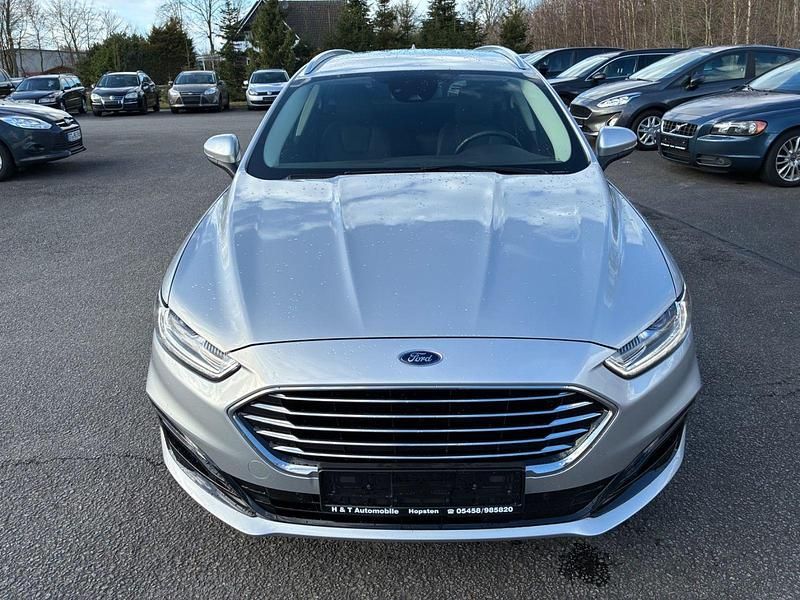 Gebraucht Ford Mondeo Titanium 190 PS (139 kW) 2021 Silber Kombi