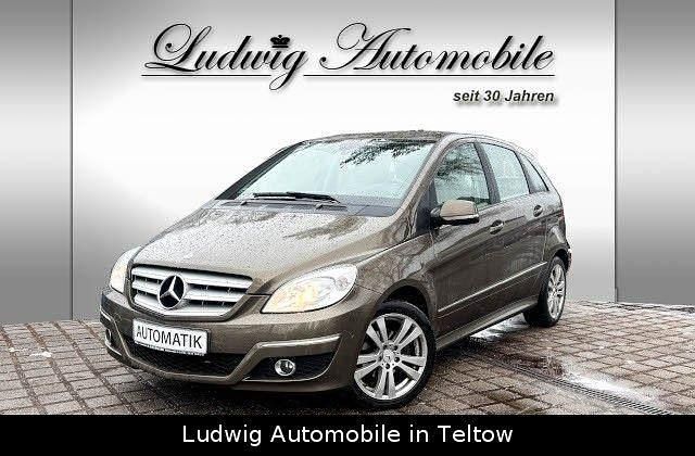 Steppe brown Gebraucht 2011 Mercedes B180 Van / Kleinbus | 6.999 € (Fairer Preis) - Bild 1/4