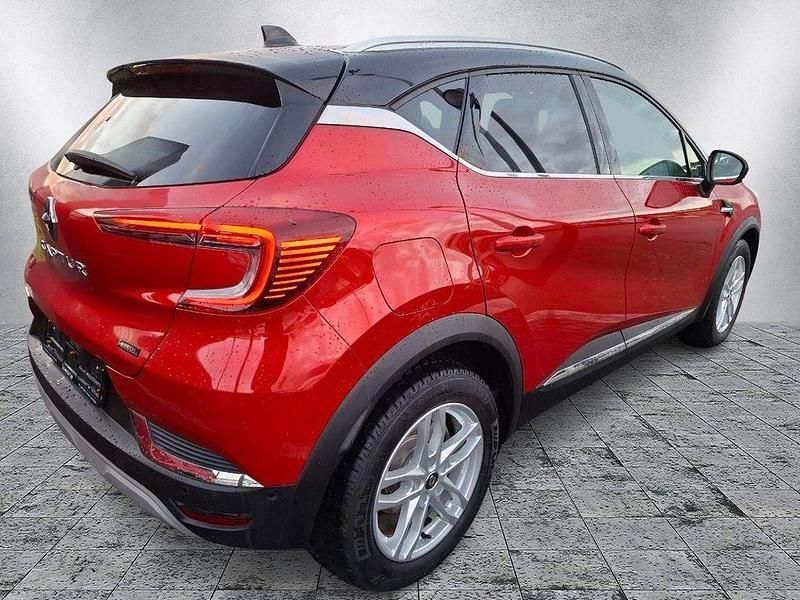 Gebraucht Renault Captur Iconic 91 PS (66 kW) 2023 Rot SUV