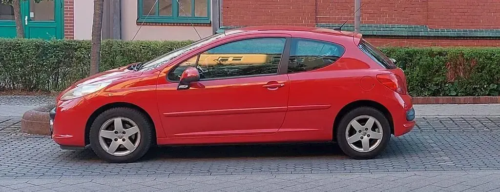 Gebraucht Peugeot 207 88 PS (64 kW) 2006 Rot Kleinwagen
