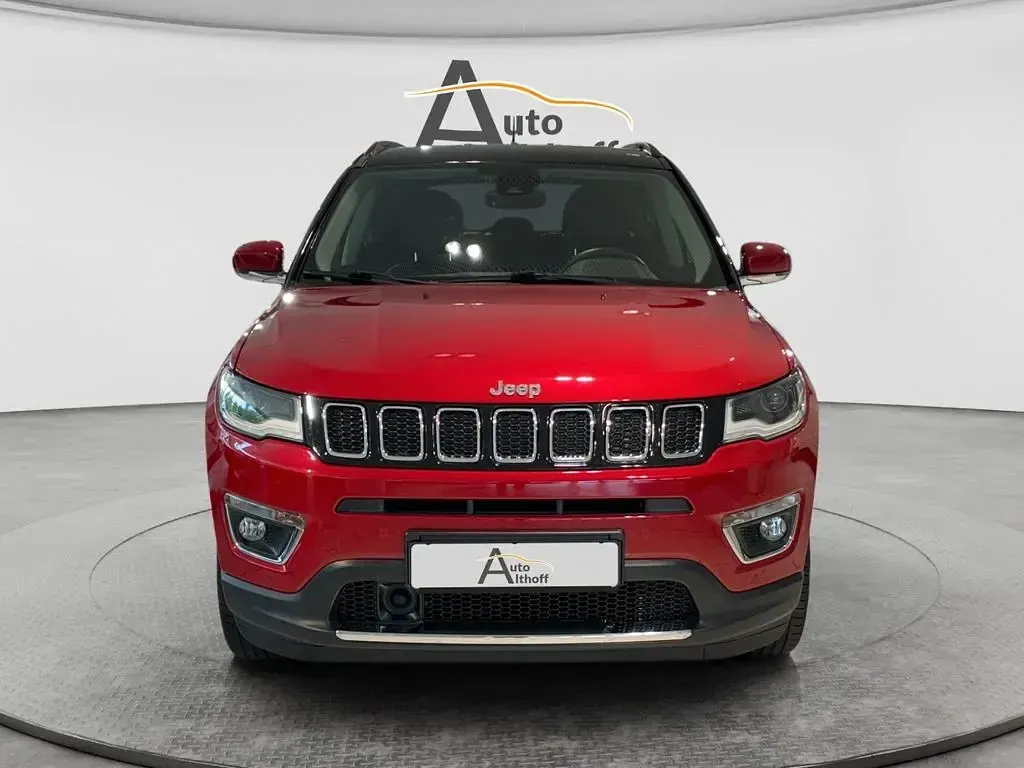 Gebraucht Jeep Compass Limited 170 PS (125 kW) 2018 Rot SUV