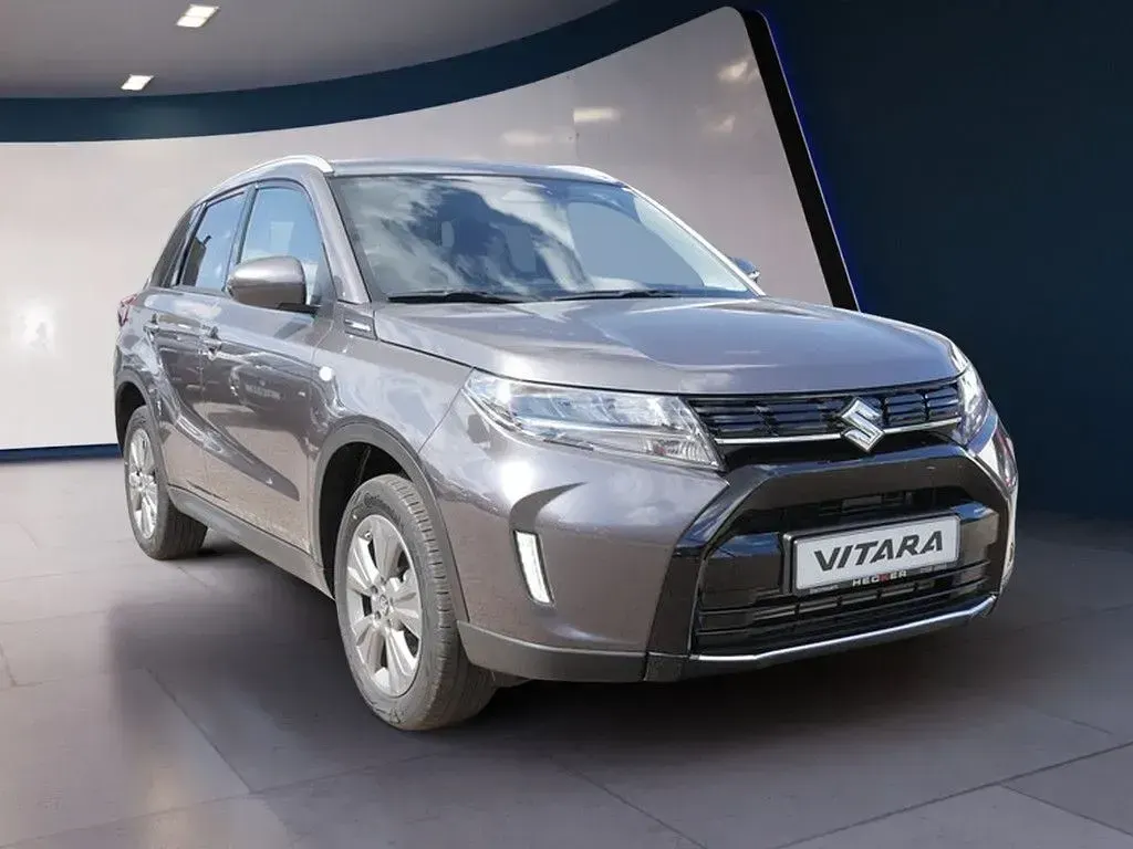 Neu Suzuki Vitara Comfort 110 PS (80 kW) 2026 Grau SUV