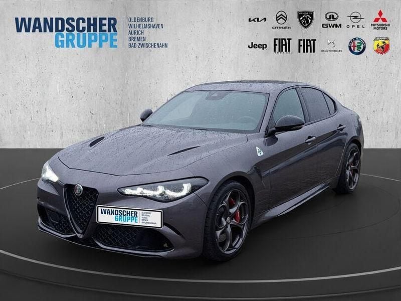 Grauandere Gebraucht 2024 Alfa Romeo Giulia Quadrifoglio Limousine | 70.990 € (Superpreis) - Bild 1/2