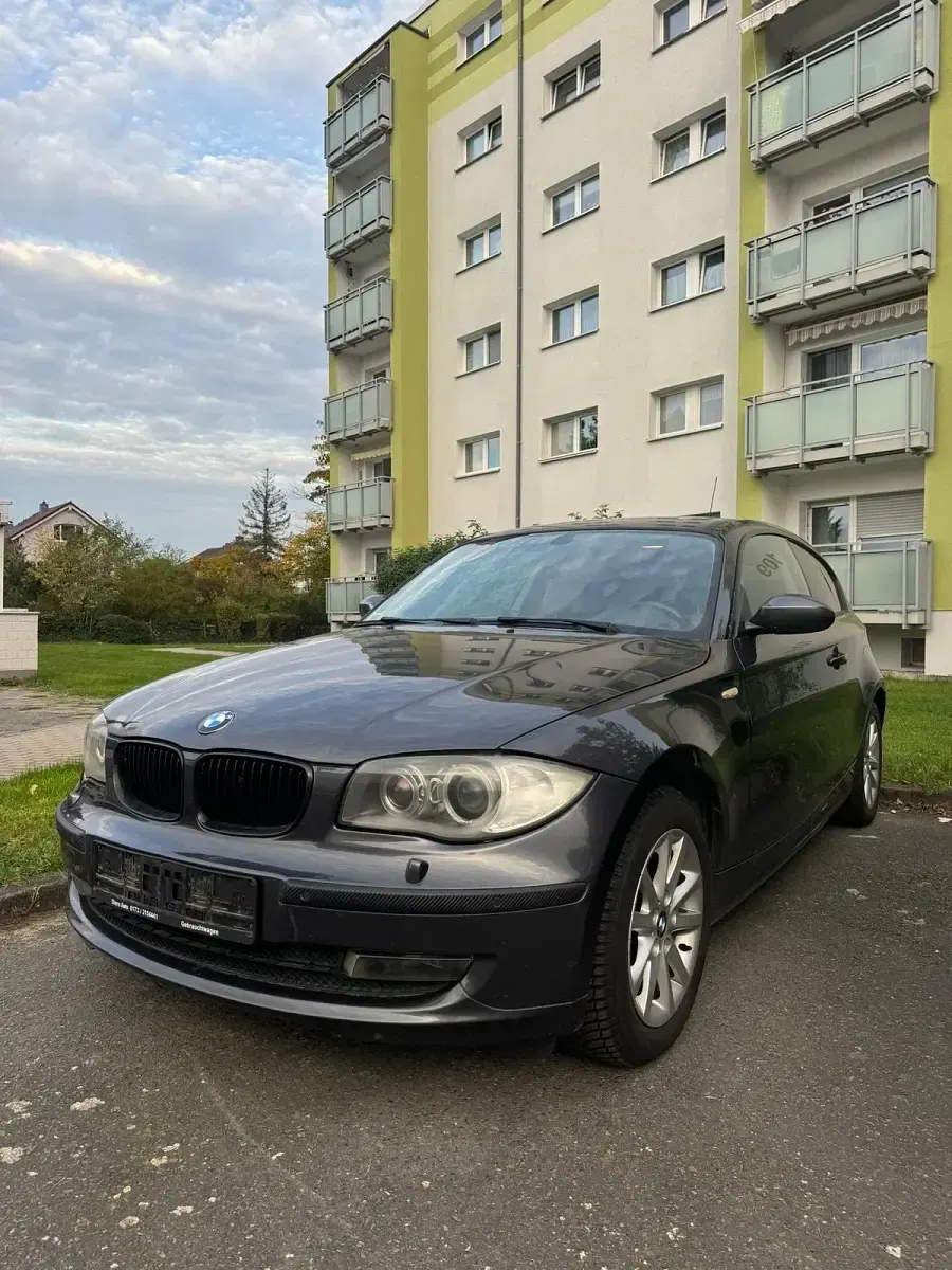 Gebraucht BMW 118 143 PS (105 kW) 2008 Grau Kleinwagen