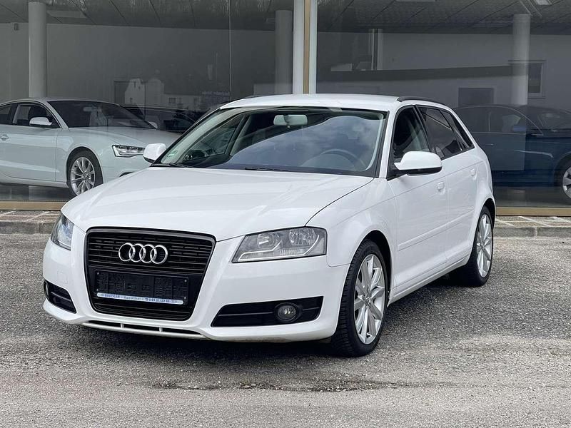 Gebraucht Audi A3 Ambition 125 PS (91 kW) 2010 Ibisweiß Kleinwagen
