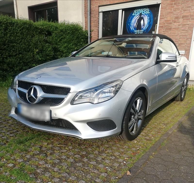 Gebraucht Mercedes E220 170 PS (125 kW) 2013 Silber Cabrio