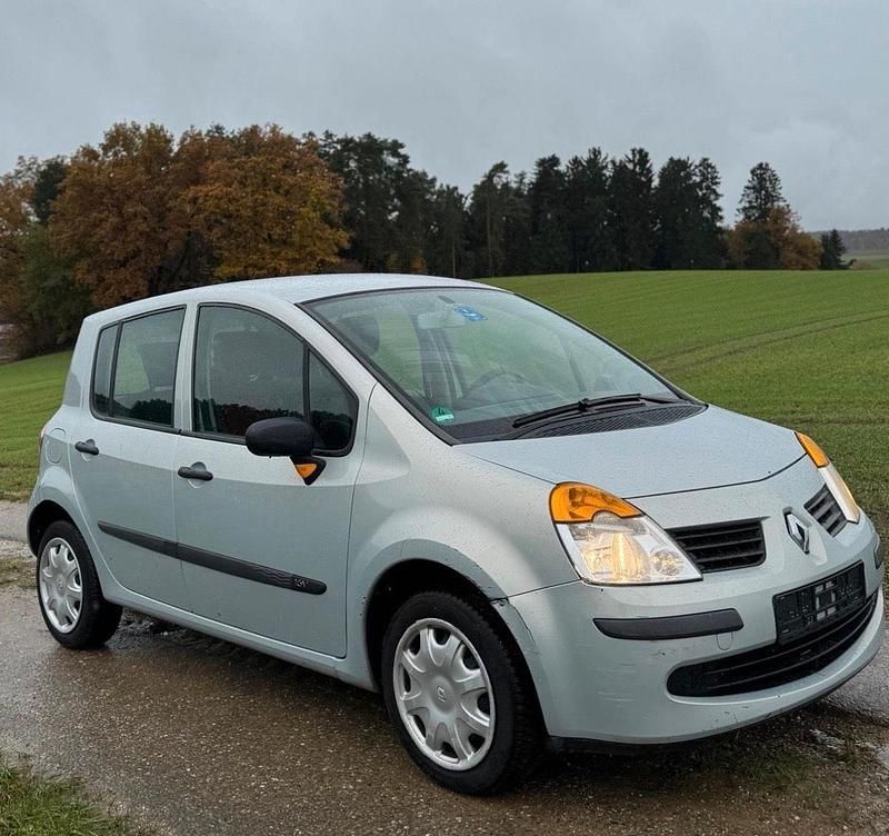 Gebraucht Renault Modus 75 PS (55 kW) 2005 Silber Van / Kleinbus
