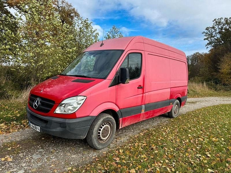 Rot Gebraucht 2008 Mercedes Sprinter Van | 7.500 € (Guter Preis) - Bild 1/4