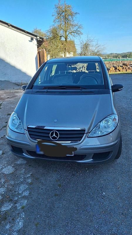Gebraucht Mercedes A170 116 PS (85 kW) 2005 Braun Kleinwagen