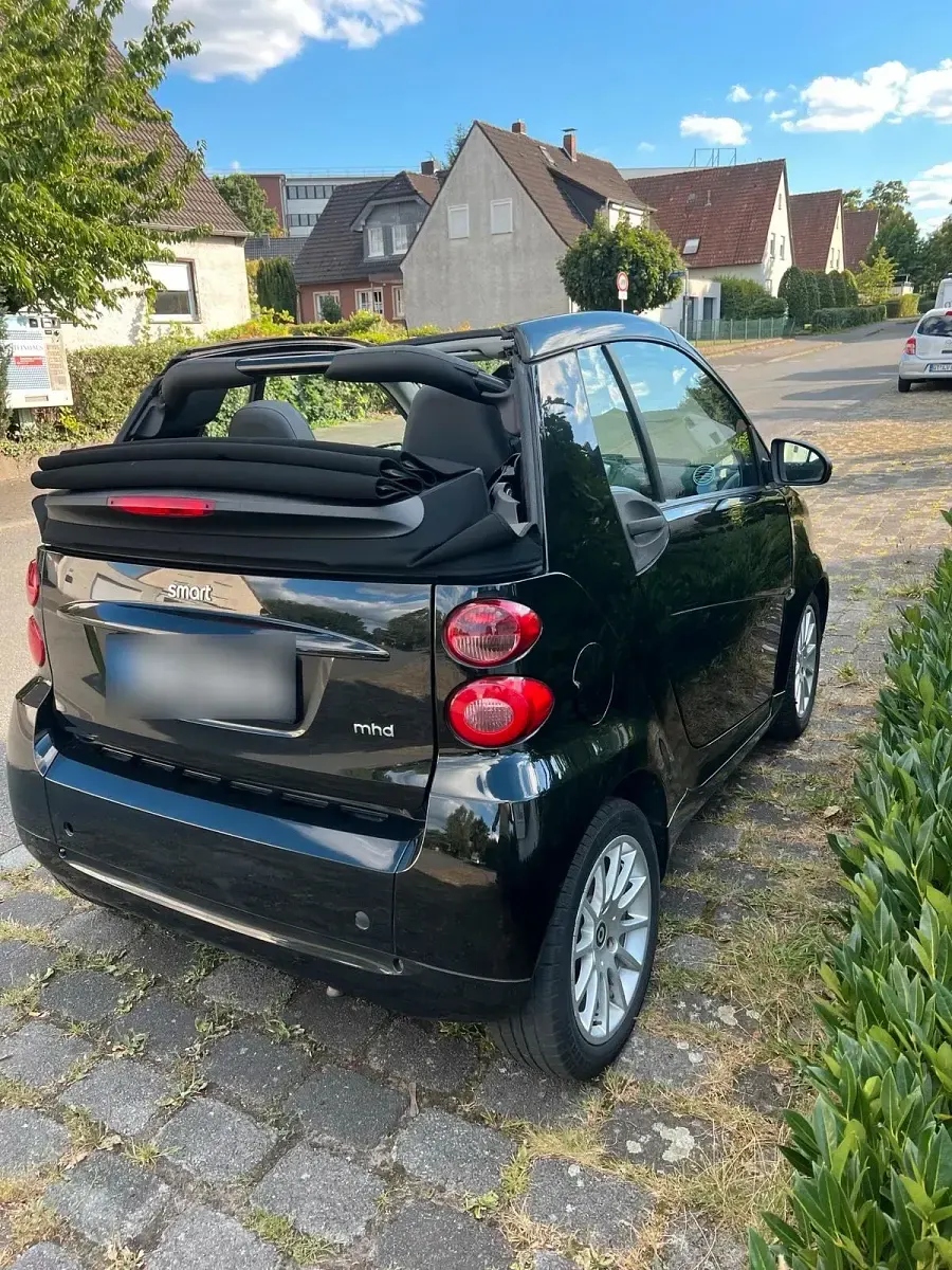 Gebraucht Smart ForTwo Cabrio 71 PS (52 kW) 2011 Schwarz Cabrio