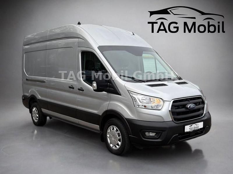Gebraucht Ford Transit Trend 170 PS (125 kW) 2020 Silber Van / Kleinbus