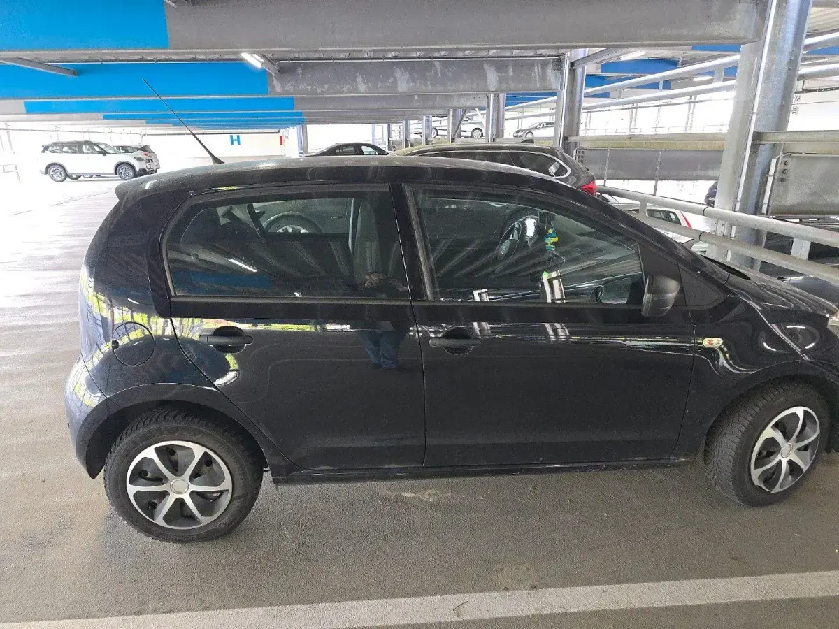Gebraucht VW up! 60 PS (44 kW) 2013 Schwarz Kleinwagen