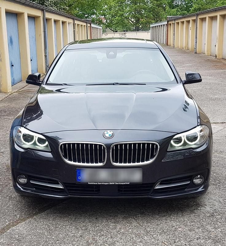 Andere farben Gebraucht 2013 BMW 530 Kombi | 17.000 € - Bild 1/4