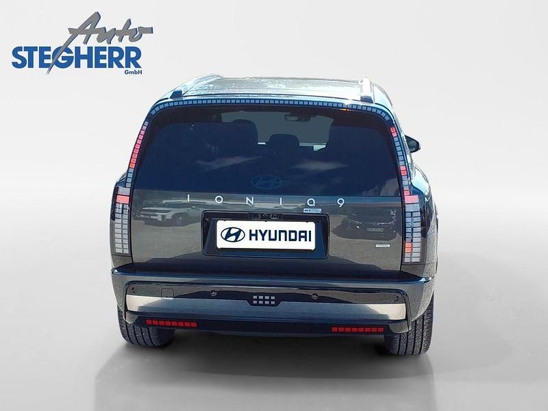 Neu Hyundai Ioniq 9 225 kW (307 PS) 2025 Grau SUV
