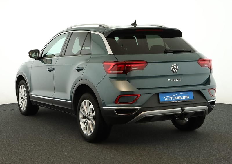 Gebraucht VW T-Roc Style 150 PS (110 kW) 2024 Petroleum blue metallic SUV