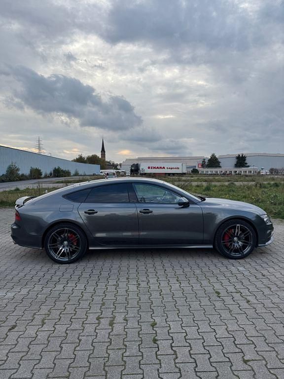 Gebraucht Audi A7 S-line plus 313 PS (230 kW) 2012 Grau Kleinwagen