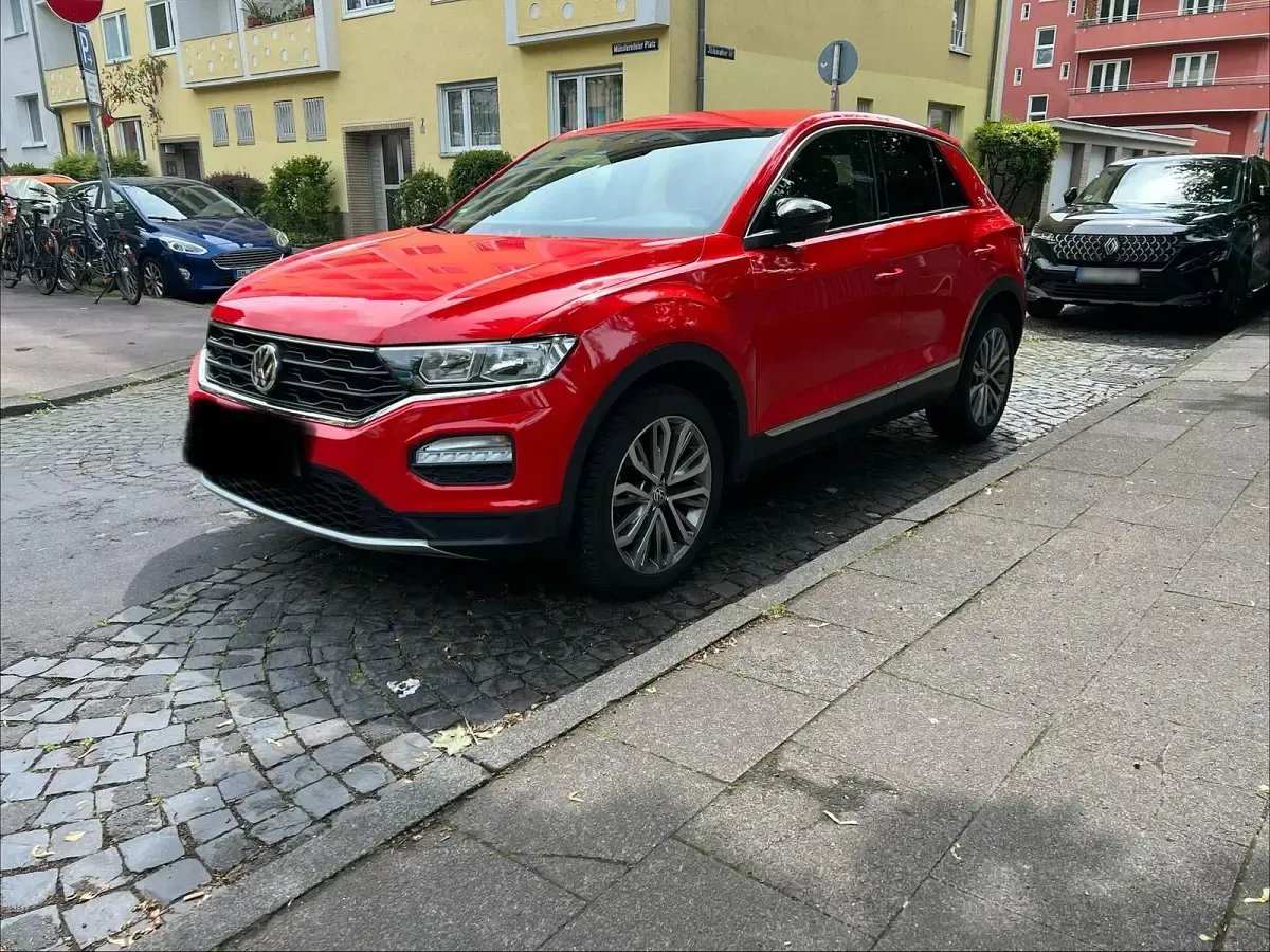 Gebraucht VW T-Roc United 150 PS (110 kW) 2020 Rot SUV