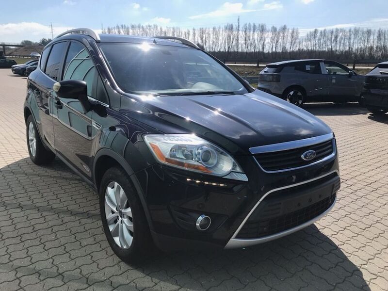 Schwarz Gebraucht 2010 Ford Kuga Titanium SUV | 3.750 € (Guter Preis) - Bild 1/4