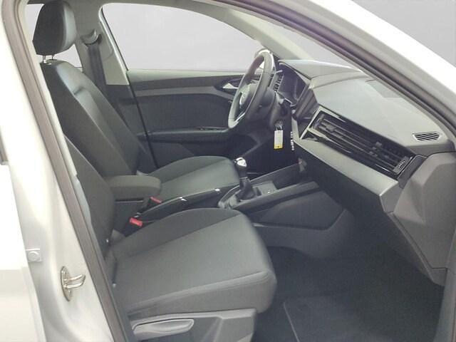 Gebraucht Audi A1 Sportback Advanced Plus 116 PS (85 kW) 2025 Gletscherweiß metallic Kleinwagen