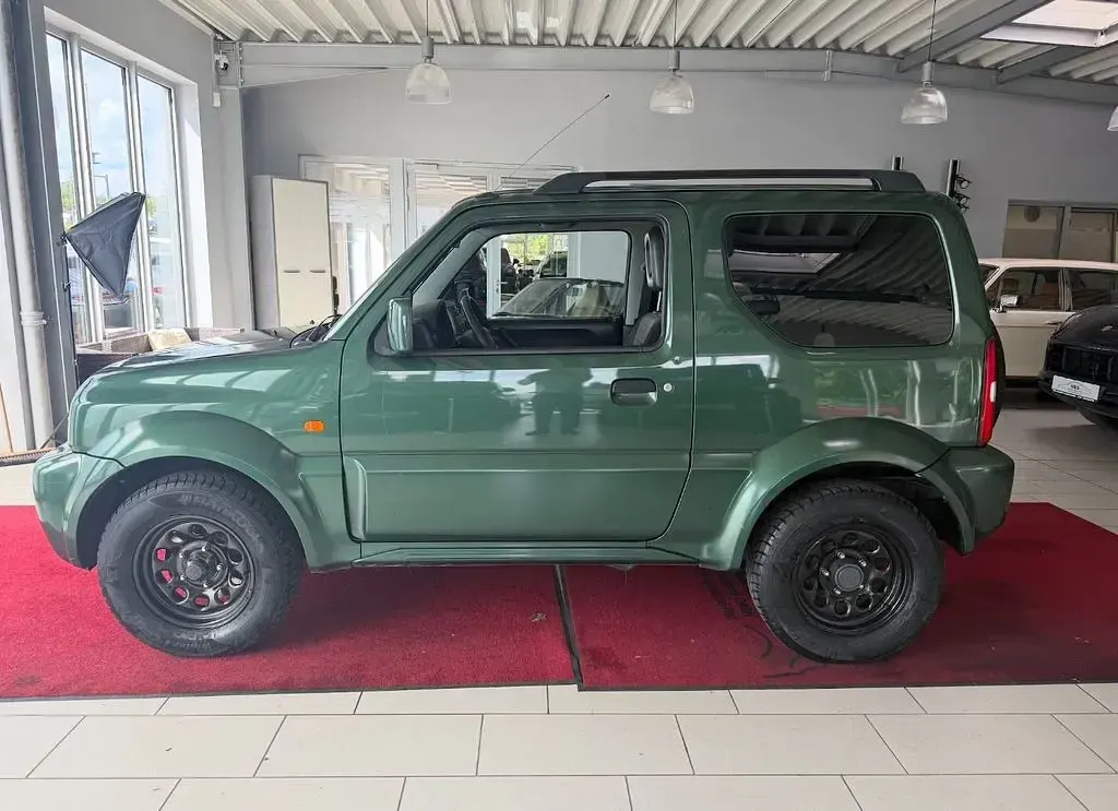 Gebraucht Suzuki Jimny 84 PS (61 kW) 2012 Grün SUV