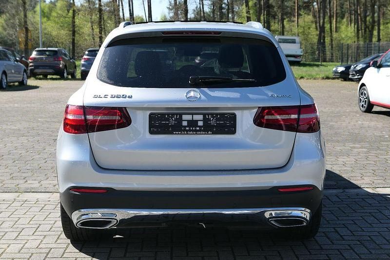 Gebraucht Mercedes GLC350 258 PS (189 kW) 2017 Silber SUV