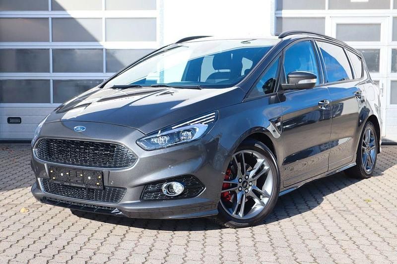Grau Gebraucht 2019 Ford S-MAX ST-Line Van / Kleinbus | 22.990 € (Fairer Preis) - Bild 1/4