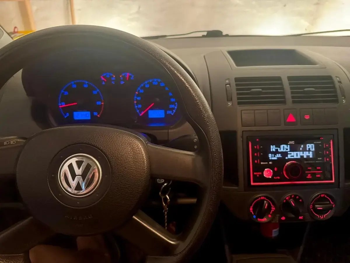 Gebraucht VW Polo 54 PS (39 kW) 2005 Silber Coupé