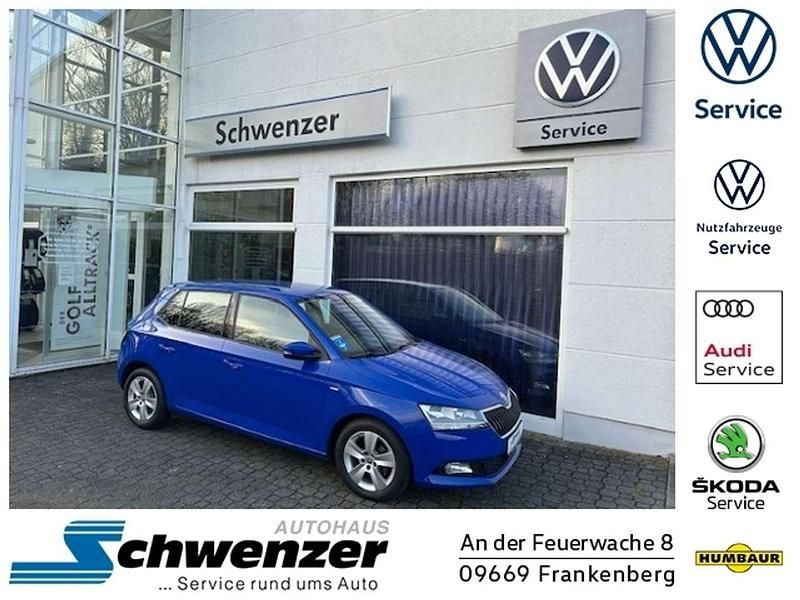 Energy blau Gebraucht 2021 Skoda Fabia Ambition Kleinwagen | 13.949 € (Fairer Preis) - Bild 1/4
