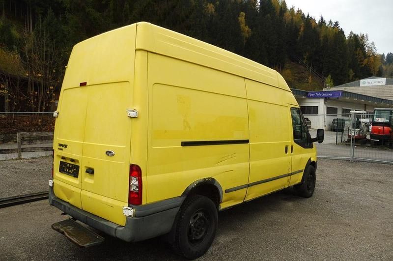 Gebraucht Ford Transit 116 PS (85 kW) 2011 Gelb Pickup