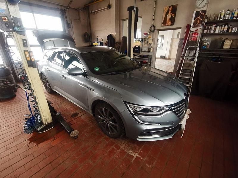 Gebraucht Renault Talisman Initiale Paris 224 PS (164 kW) 2020 Grau Kombi