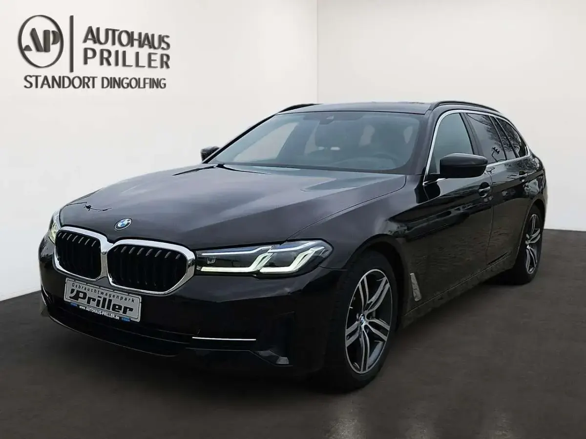 Gebraucht BMW 530 Performance 252 PS (185 kW) 2021 Schwarz Kombi