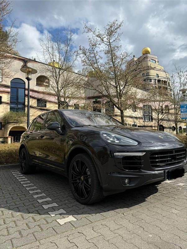 Schwarz Gebraucht 2016 Porsche Cayenne S SUV | 34.500 € - Bild 1/4