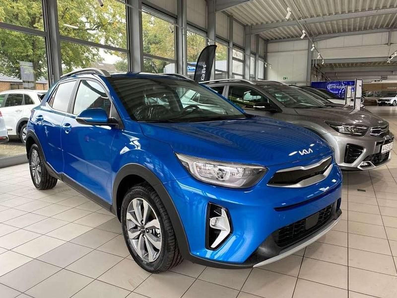 Blue sporty Gebraucht 2024 Kia Stonic SUV | 18.990 € (Fairer Preis) - Bild 1/4