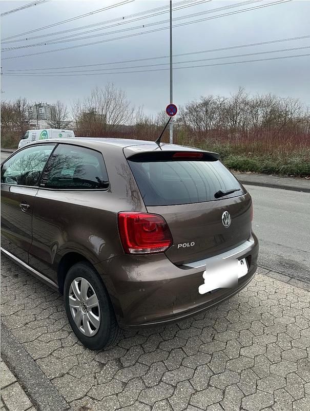 Gebraucht VW Polo 90 PS (66 kW) 2012 Braun Kleinwagen