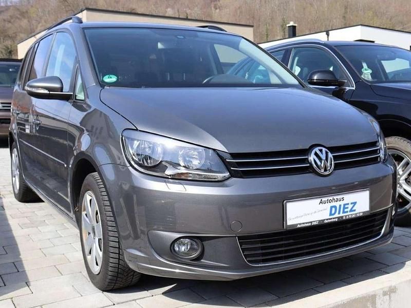 Gebraucht VW Touran Comfortline 140 PS (102 kW) 2015 Pepper grey metallic Van / Kleinbus