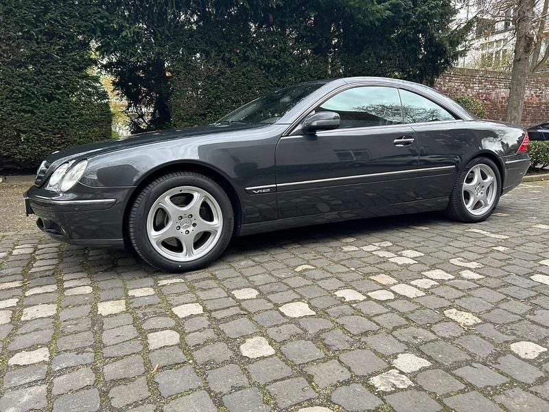 Gebraucht Mercedes CL600 326 PS (239 kW) 2000 Grau Coupé
